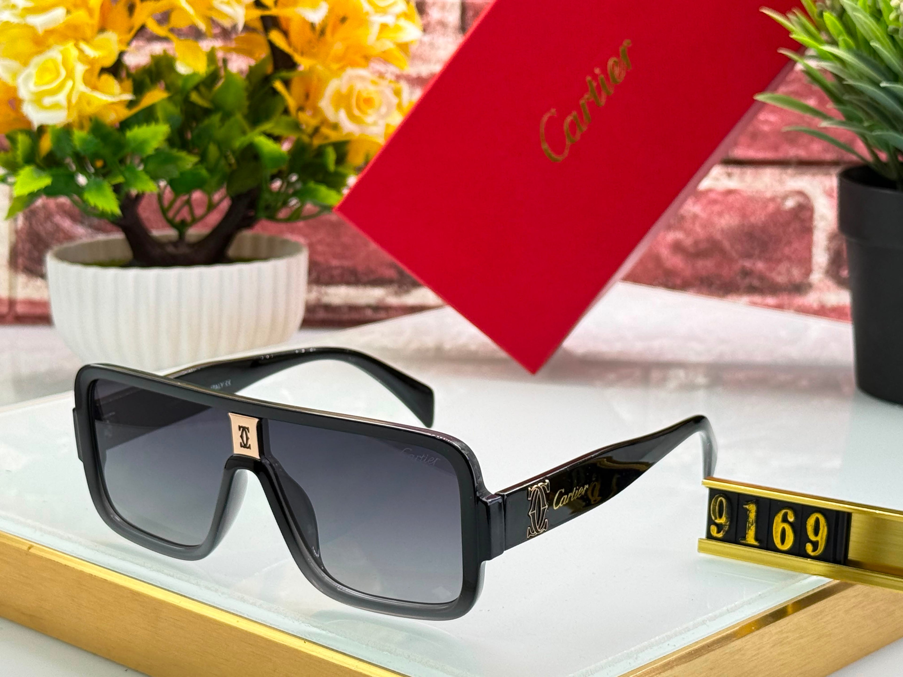 CARTIER