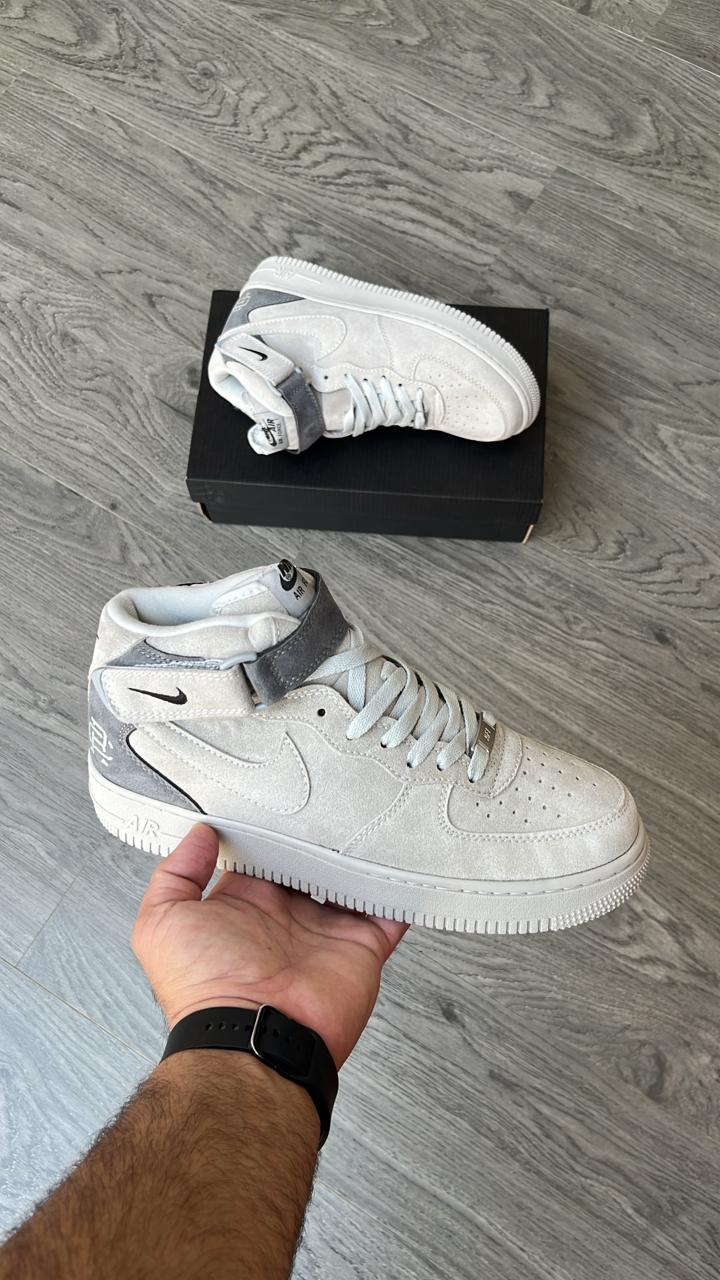 Nike airforce mid suede