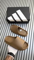 Adidas yeezy