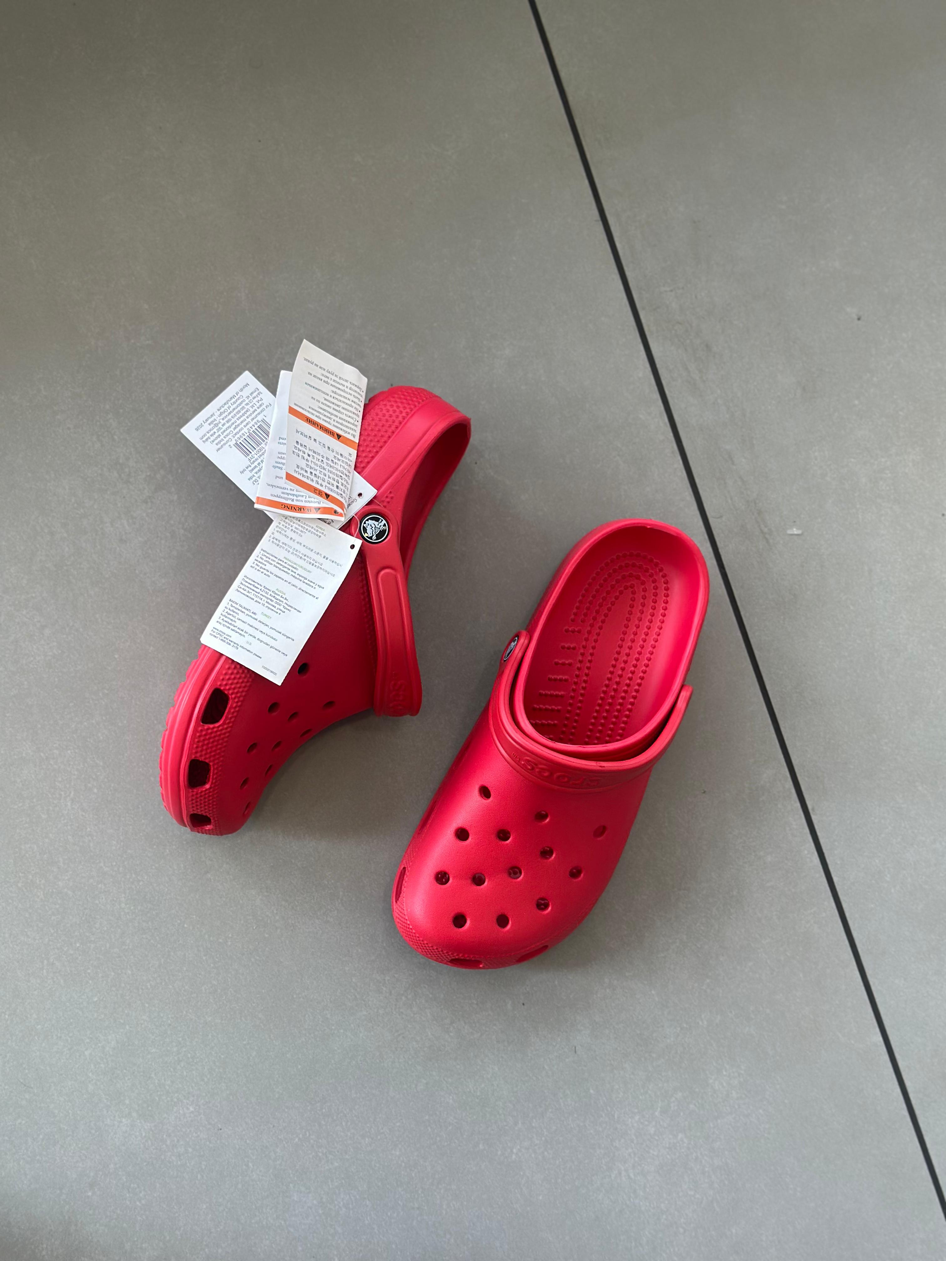 CROCS CLASSIC
