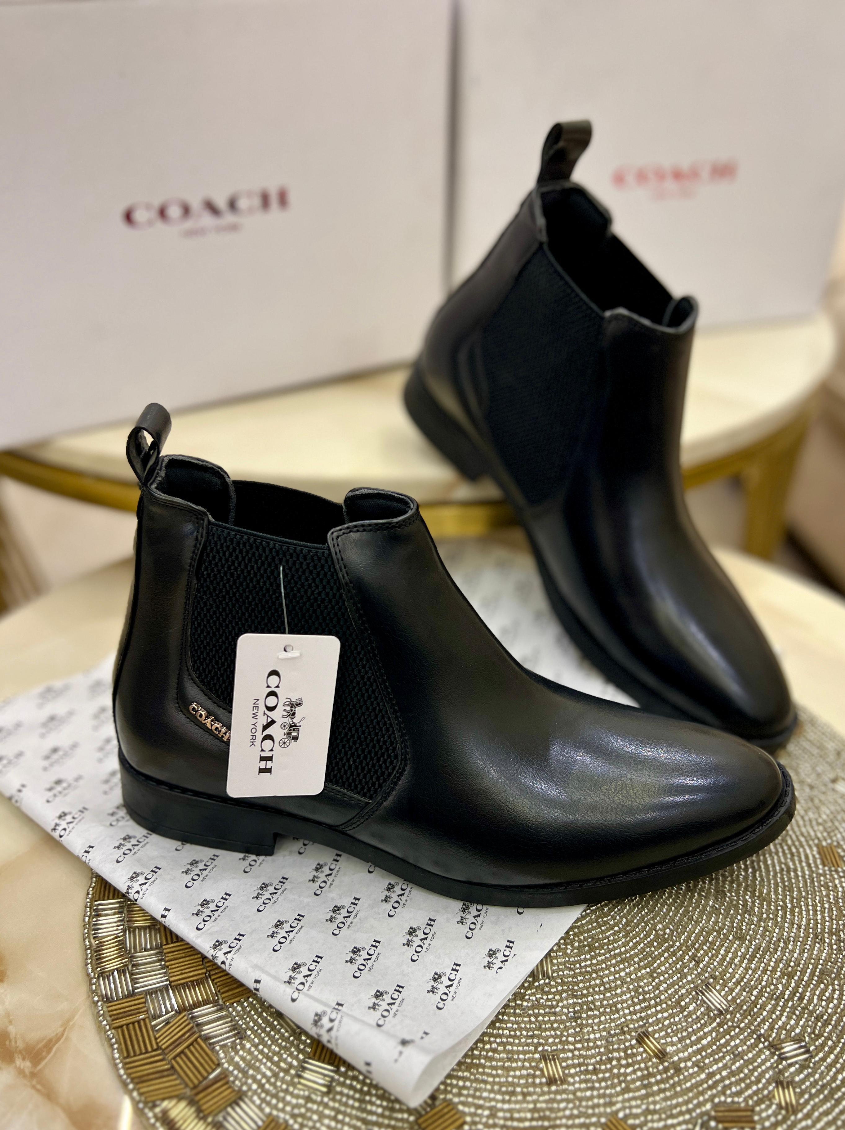 COACH