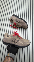 New Balance 204L