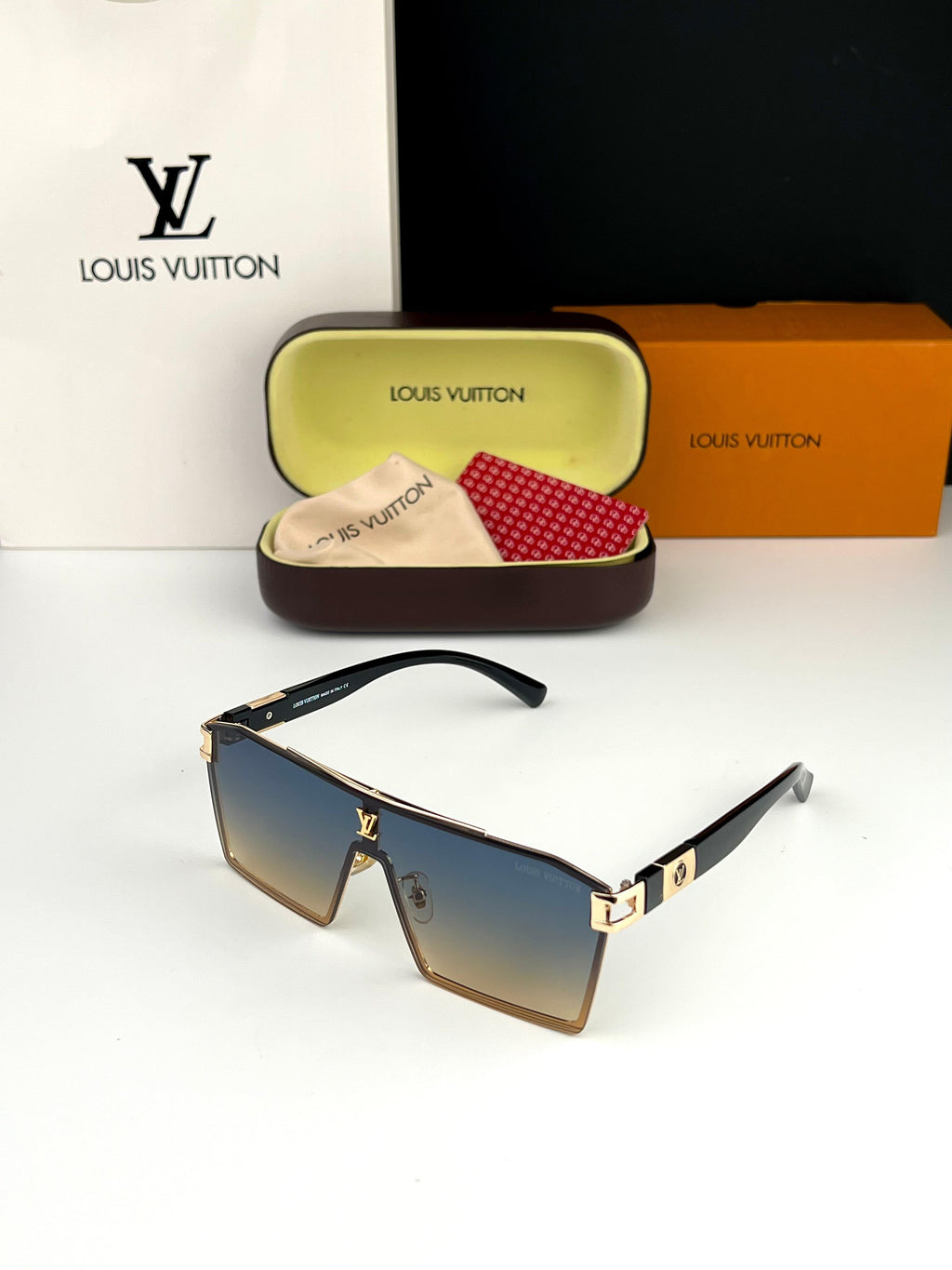 LOUIS VUITTON SUNGLASS D-51