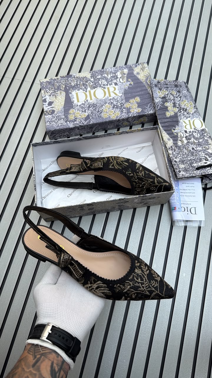 Dior print belly