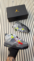 Nike jordan retro 4
