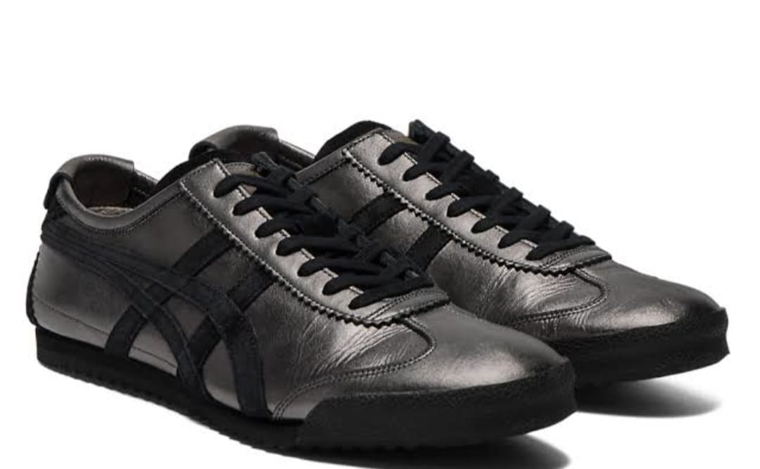 Onitsuka Tiger
GUN metal