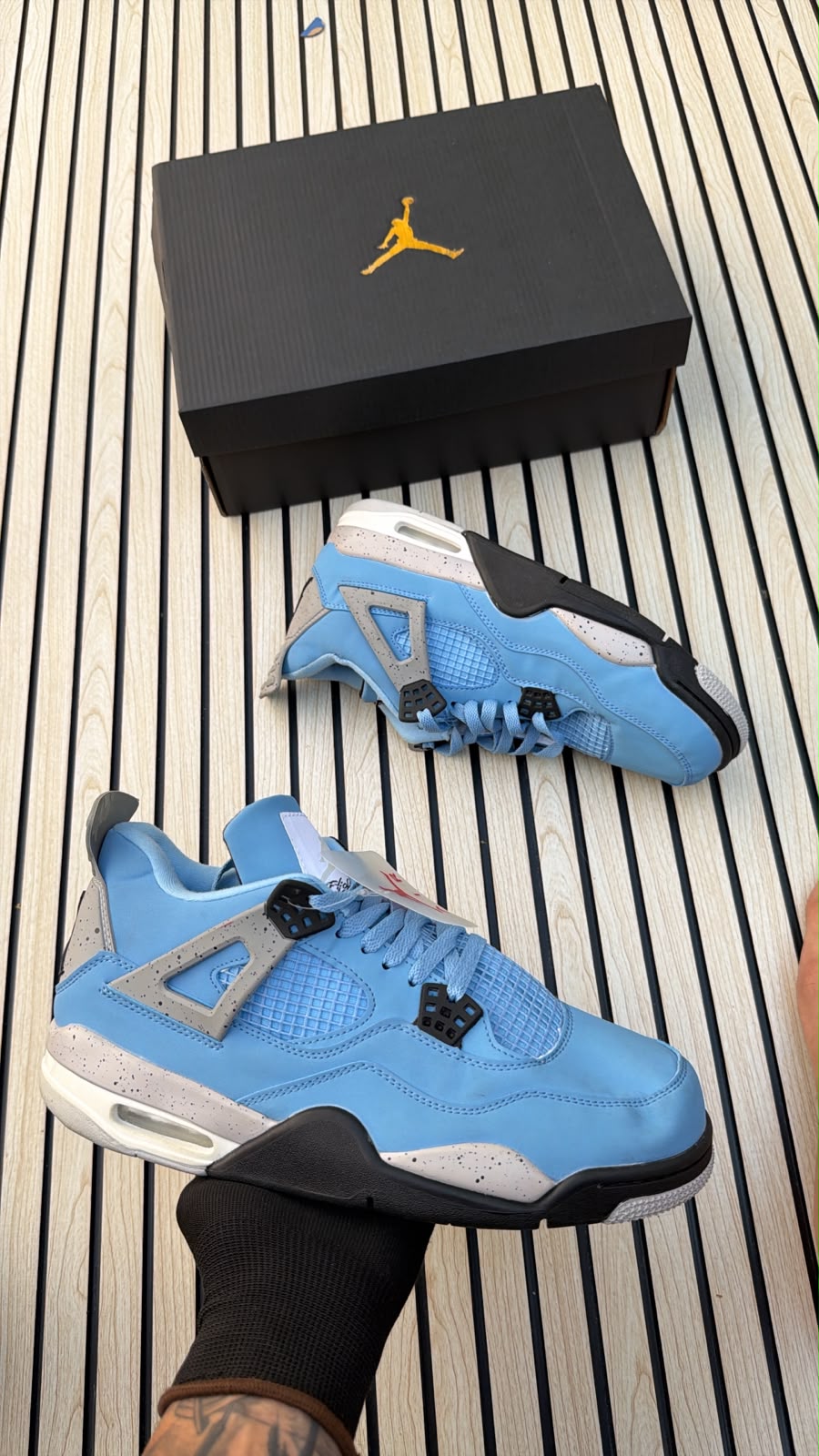 Nike jordan retro 4