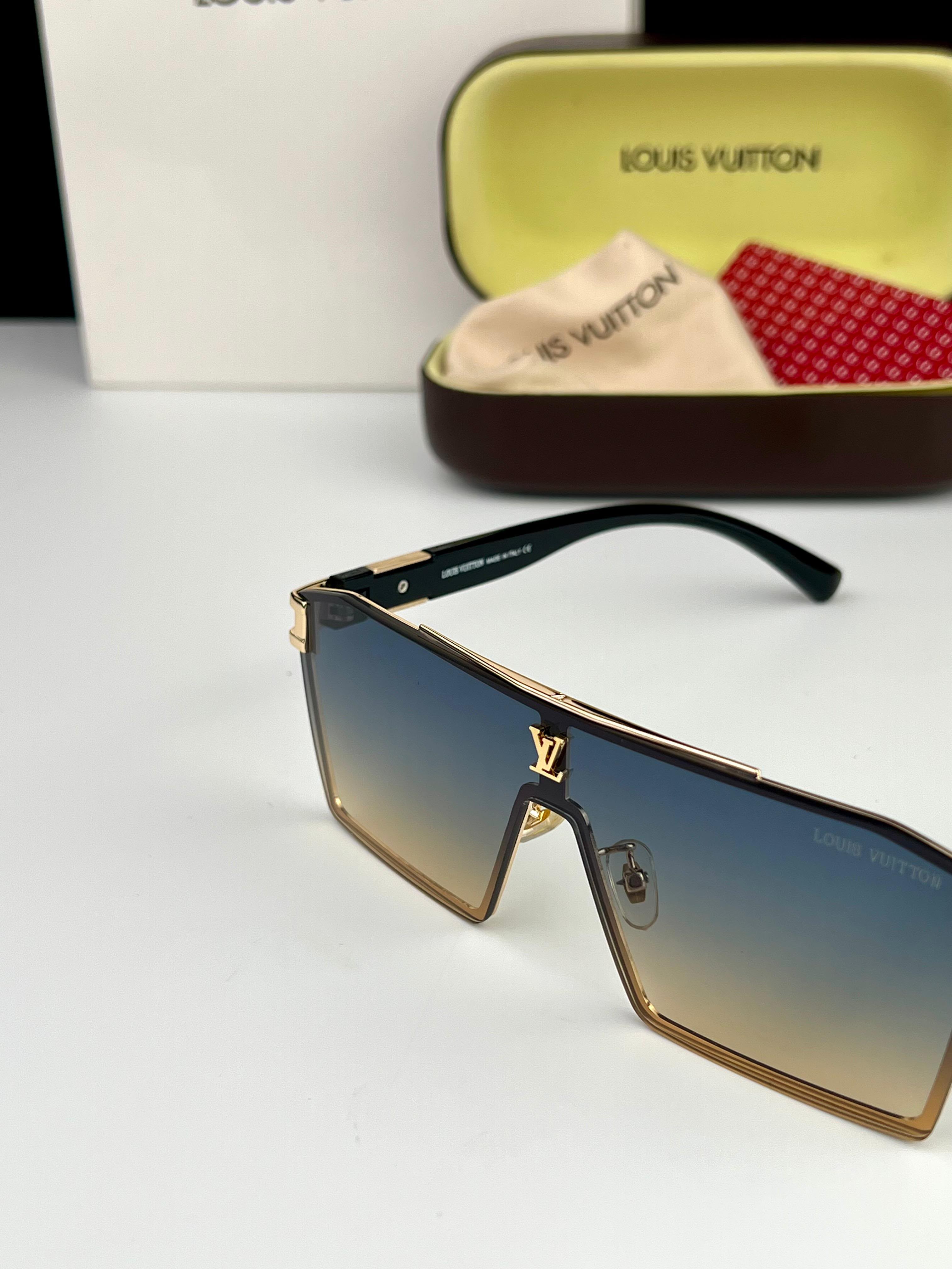 LOUIS VUITTON SUNGLASS D-51