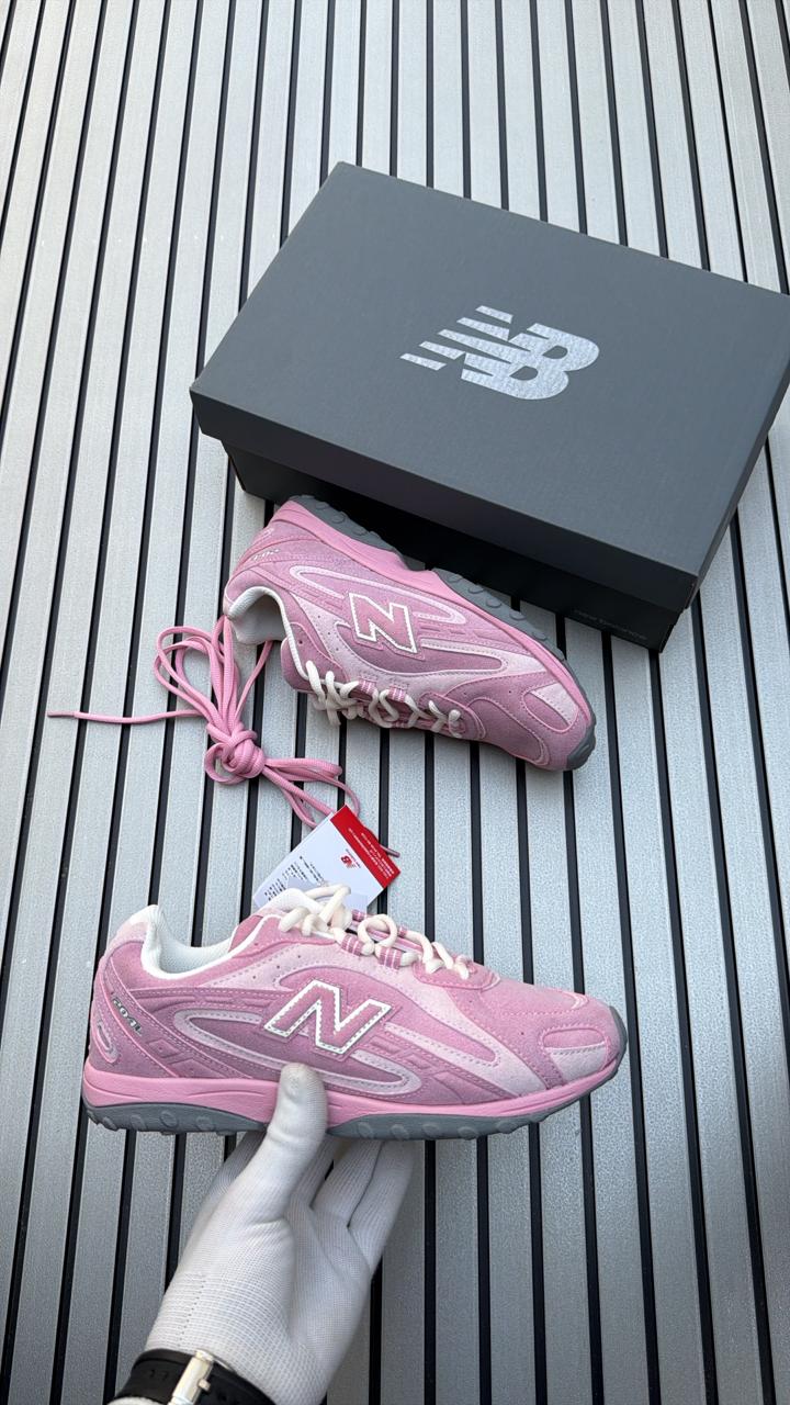 New Balance 204L