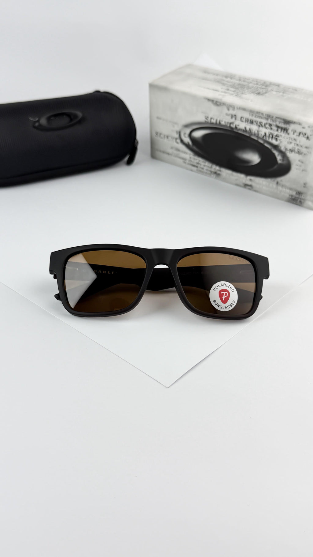 OAKLEY BROWN 2262