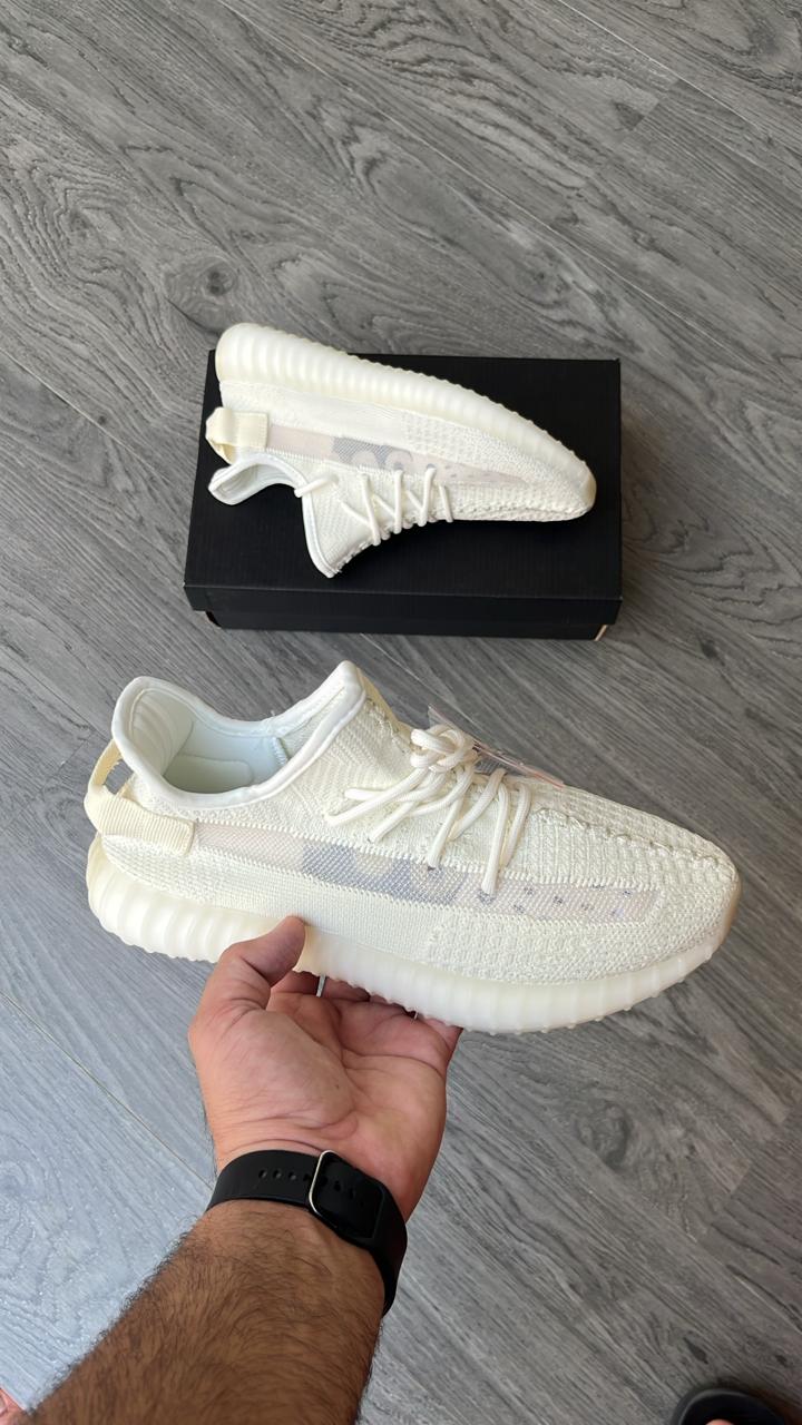 Adidas yeezy - White