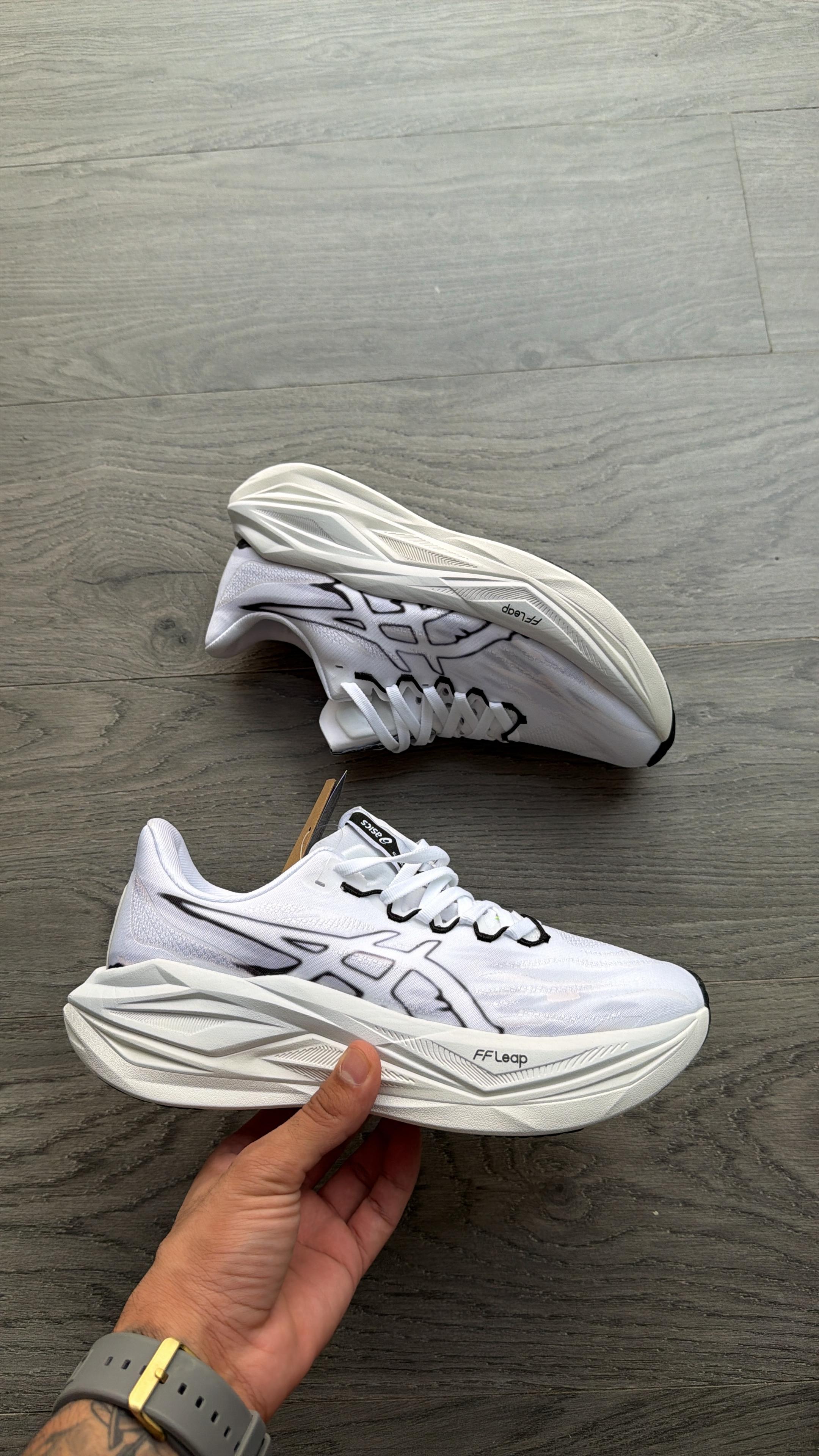 ASICS super blast 2026