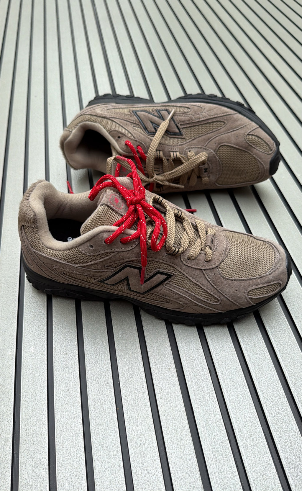 New Balance 204L