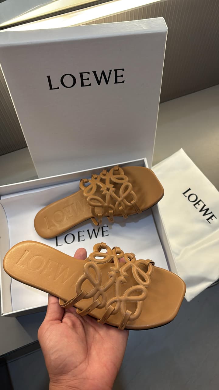 LOEWE Flats