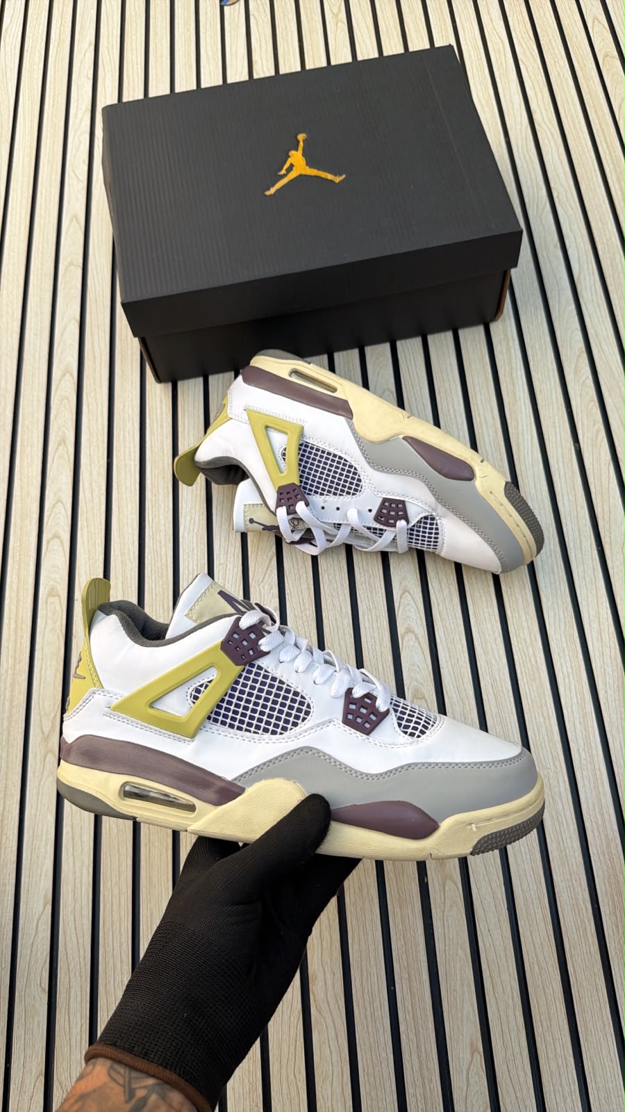 Nike jordan retro 4