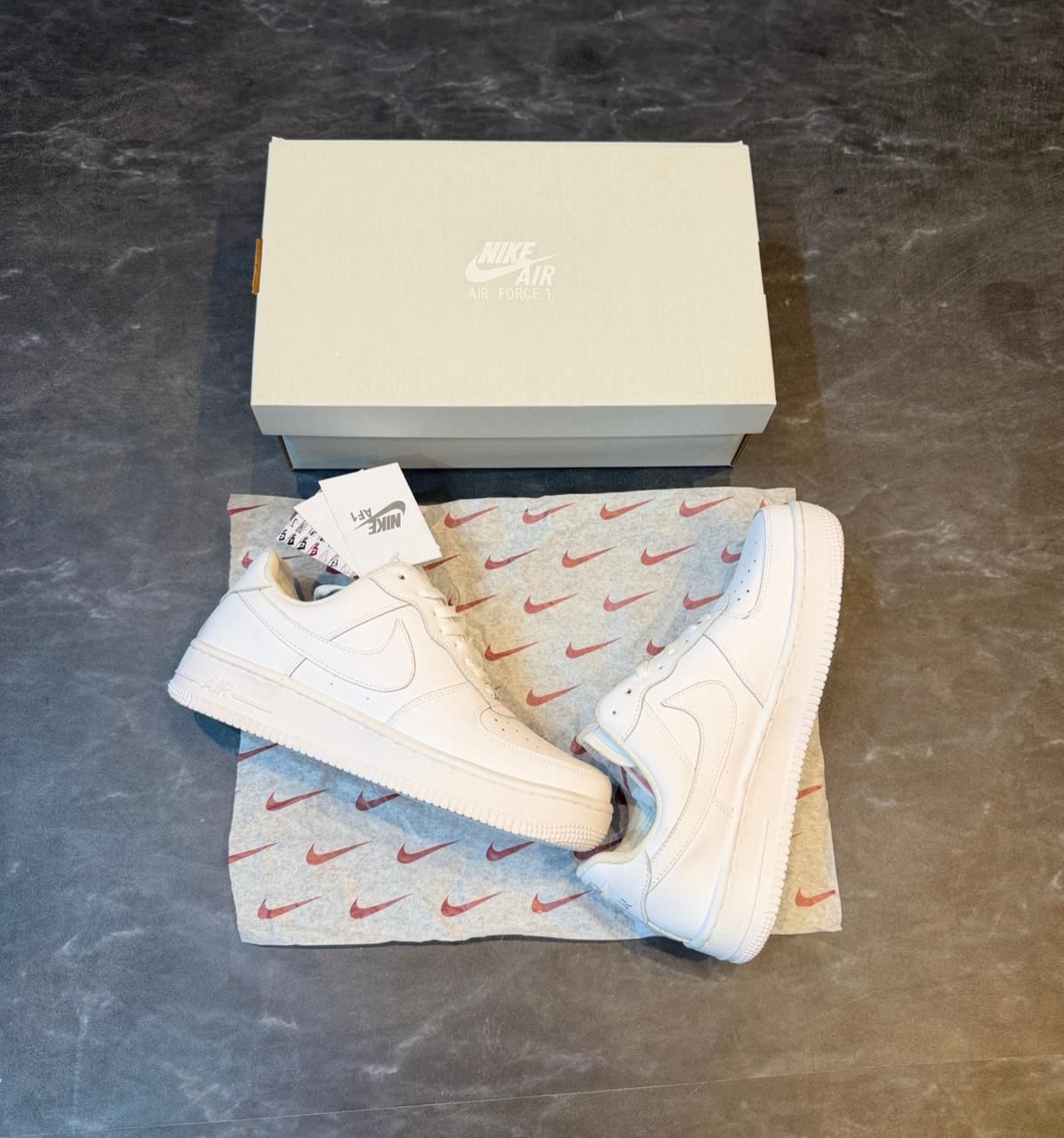 Nike Air Force 1 White