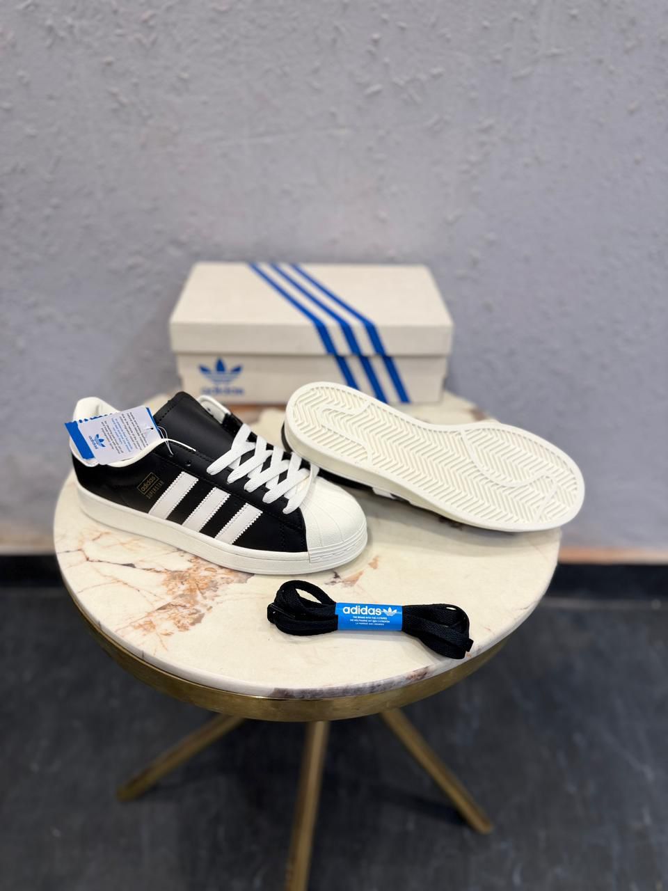 ADIDAS ORIGINALS SUPERSTAR VINTAGE MATTE BLACK WHITE